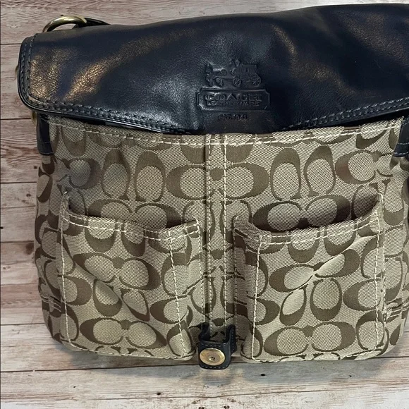 Vintage Coach Bleecker Bag - Picture 9 of 14